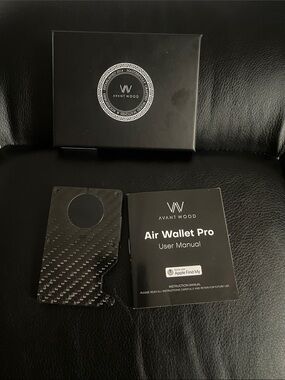 Air Wallet Pro - Carbon Black RFID Card Holder